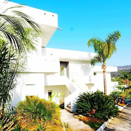 Alba Calabra Lejlighedshotel